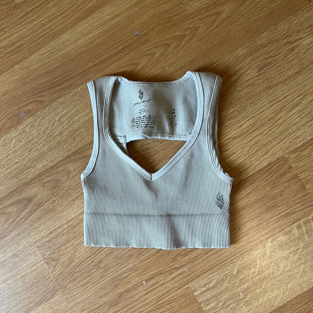 Free People Movement Ribbed V-Neck Cutout Back Crop Top Cream S